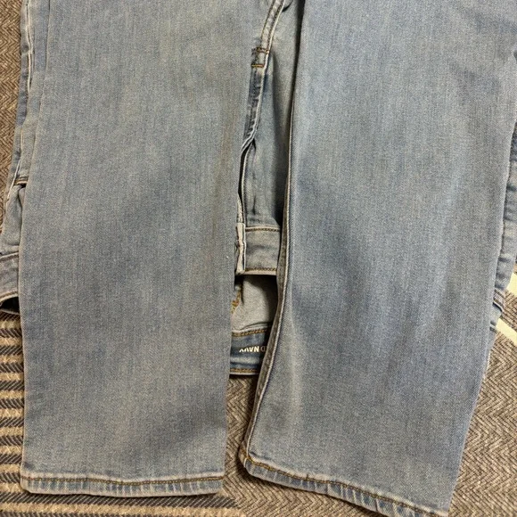 Old Navy Size 16 High Rise Straight Leg Jeans - Picture 6 of 9